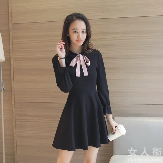 显瘦小清新连衣裙，秋冬再现女神韵味