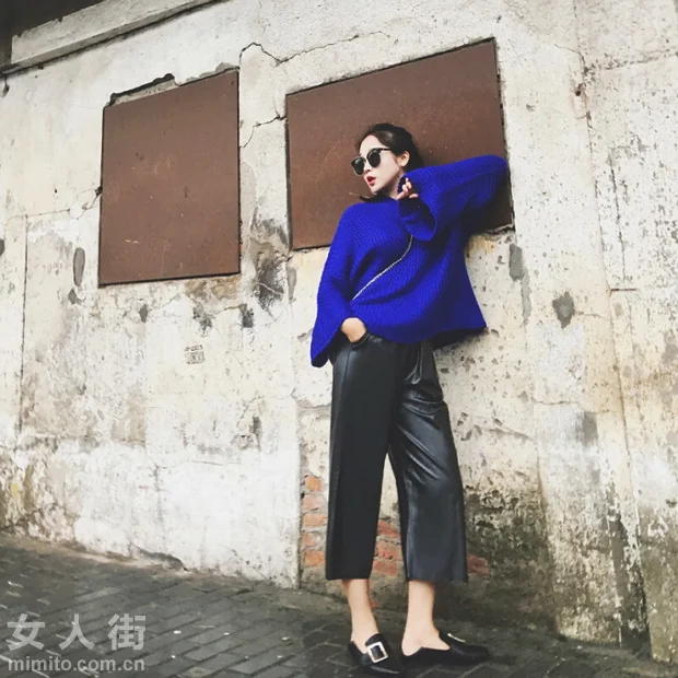 保暖又不显胖!时尚百褶阔腿裤是首选