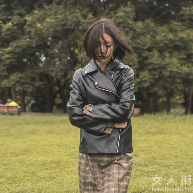 致文艺女青年，堪比冬日暖阳的大衣