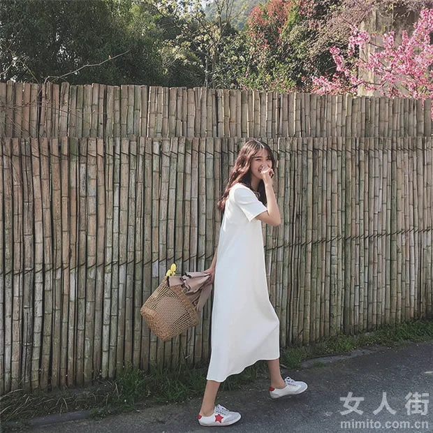 时髦的爆款连衣裙，伴你度过美美夏季