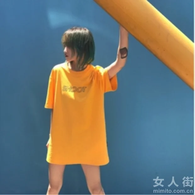 五月嘻哈高街范来袭，卫裤T恤必get