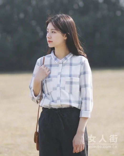 小清新范儿的最爱，经典格子衫穿搭