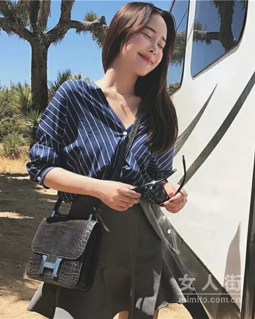 衬衫控的夏天，女生这样穿更撩人