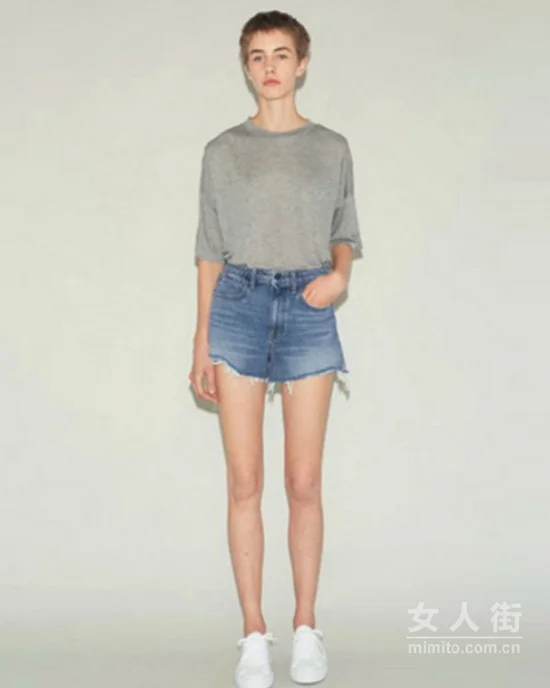 简单的清新牛仔裤，不简单的时尚经典