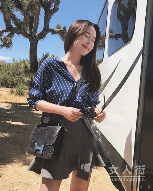 经典条纹款搭配，百变风格轻松hold住