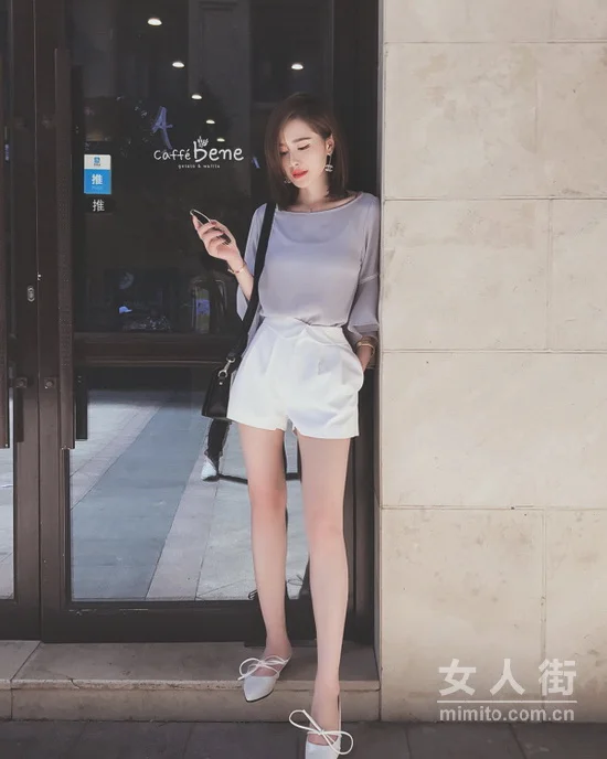 气质女孩爱雪纺，飘逸清凉又时髦