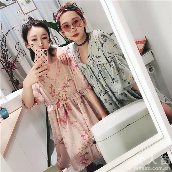 度假风的连衣裙，感受夏日的热情