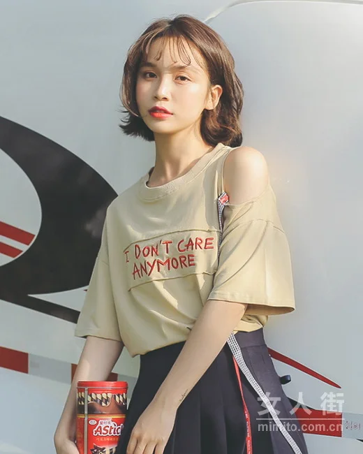 今夏最爱机场T穿搭，你学会了吗？