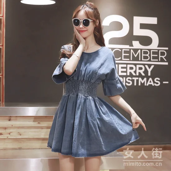 牛仔裙搭配示范，夏天一条怎么够？
