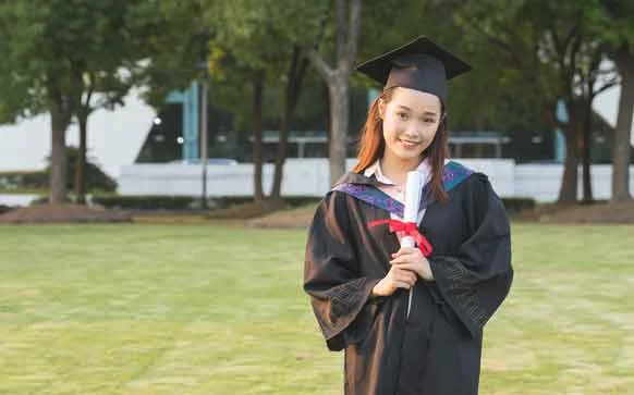 如何经营一家服装店