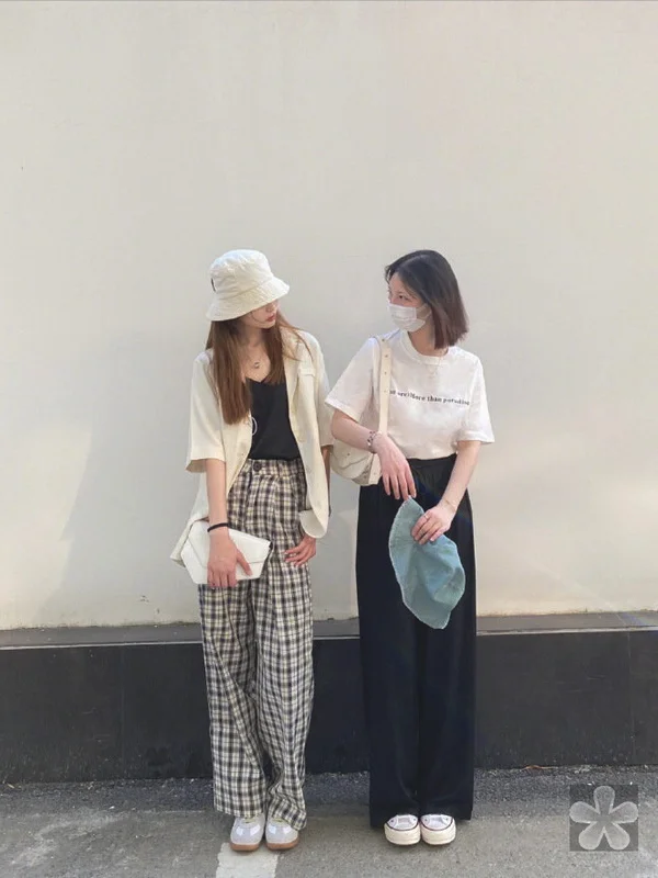 简约纯色系清凉夏日穿搭参考