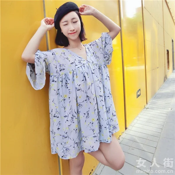 度假风的连衣裙，感受夏日的热情