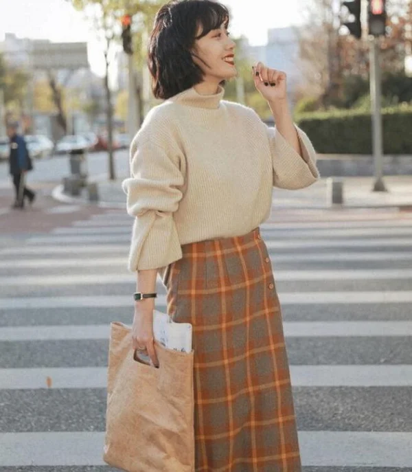 适合女老师穿的知性风格搭配示范