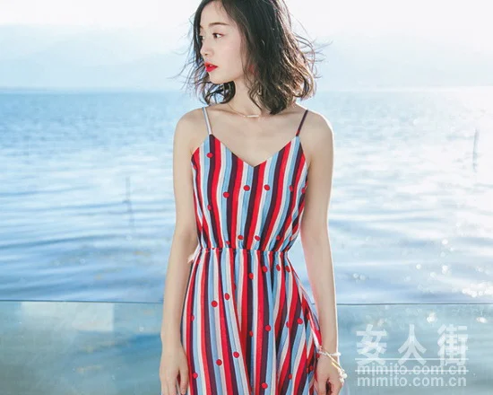 度假也疯狂，波西米亚连衣裙让你清凉一夏