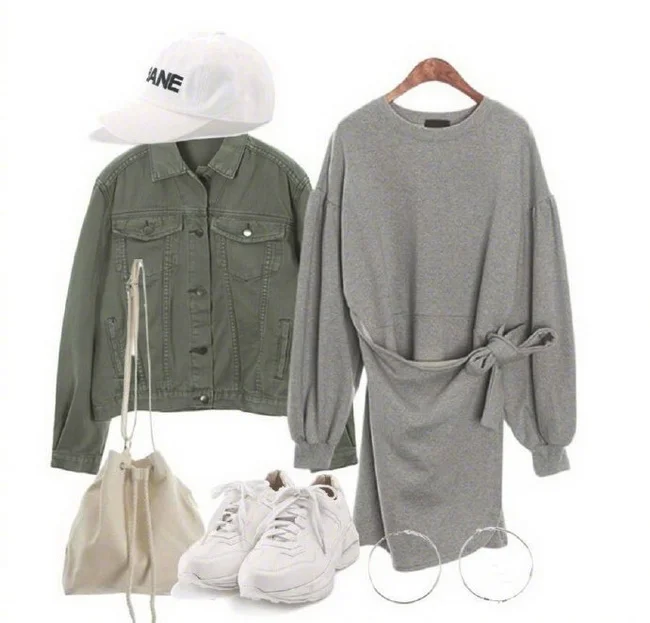 军绿色工装牛仔外套搭配示范