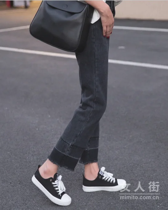 牛仔裤换表情啦，今年流行款都在这里