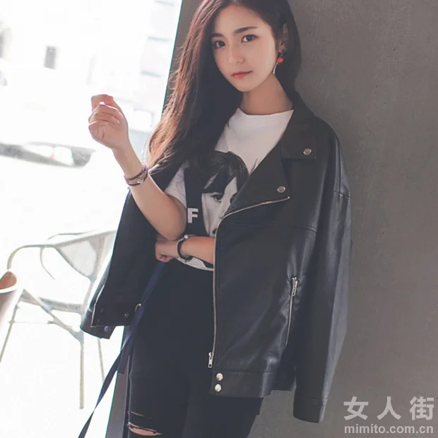 冷艳冰美人，将黑色流行进行到底