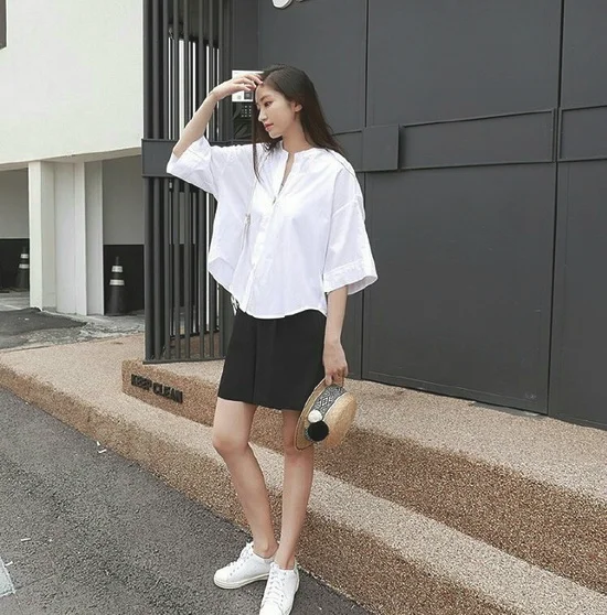 夏季绅士感十足的女生着装搭配方案