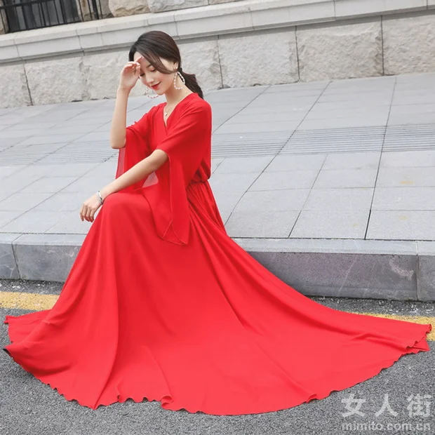 度假这么穿，才能穿出女神范儿