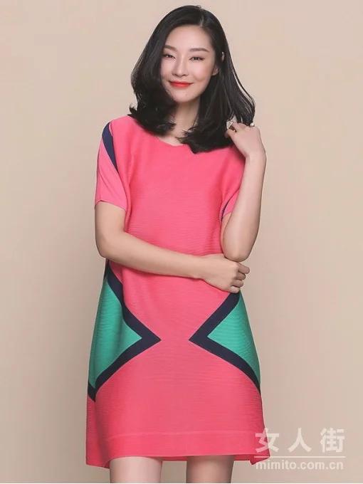 万能T恤裙，美出个性就是这么自然