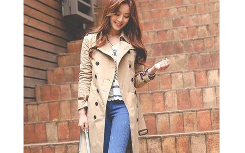 风衣怎么搭衣服？