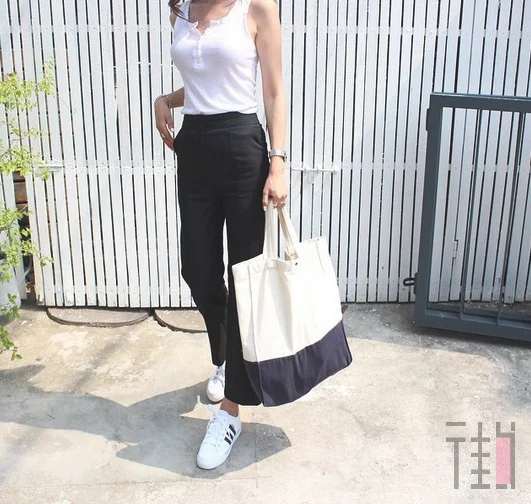 2019夏季女生超实用，简单色系气质搭配