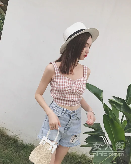 8月高温更热，清凉背心拯救夏日