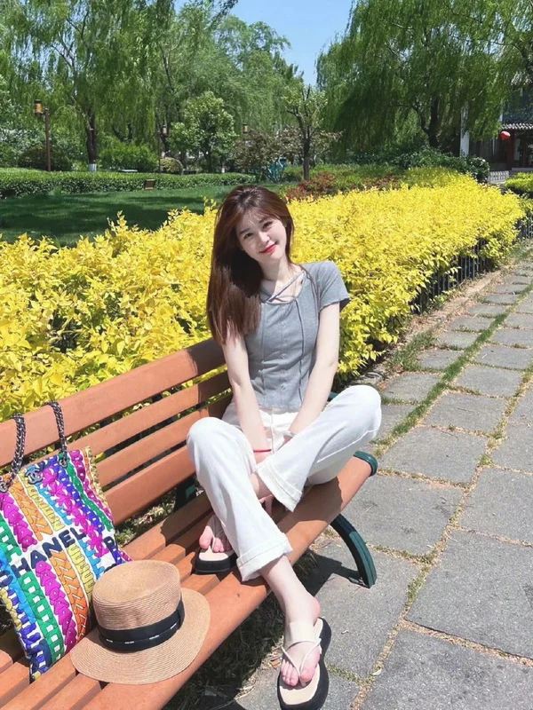 身高176高个子女生出游穿搭分享 ​​​​