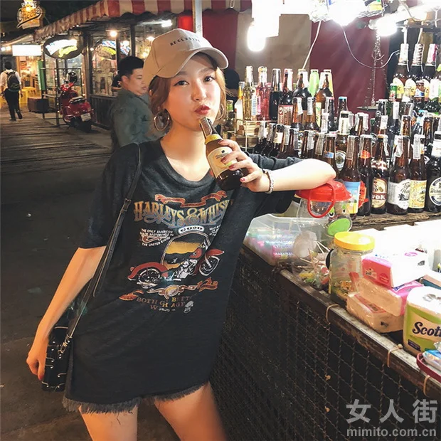 时尚个性的T恤，张扬不羁的生活态度