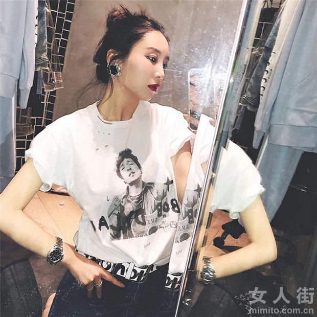 时尚个性的T恤，张扬不羁的生活态度