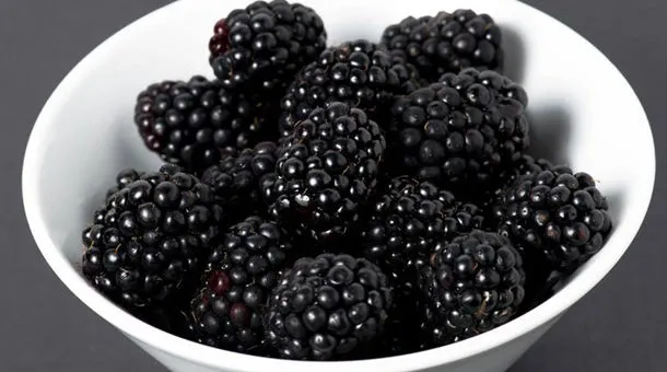 黑莓的营养价值及功效与作用