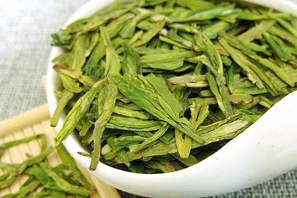 龙井茶的功效与作用及禁忌