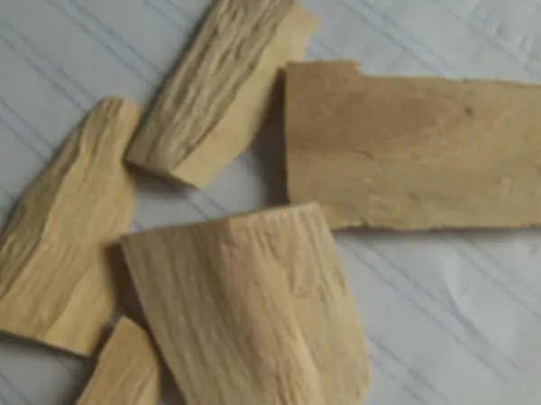 檀香泥的功效与作用及禁忌