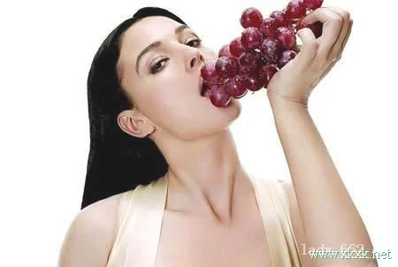 这样做就能控制你暴食的欲望