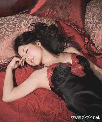最懒减肥法 7.5小时睡眠让你必瘦
