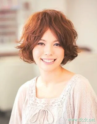 09年东京街头街拍 早春烂漫发型图集