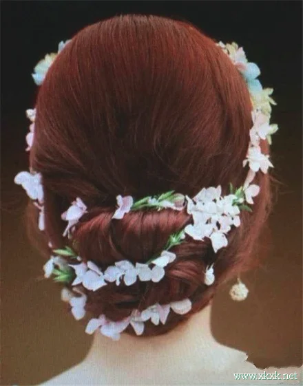 收藏!超美结婚盘发,以后叫化妆师这么弄