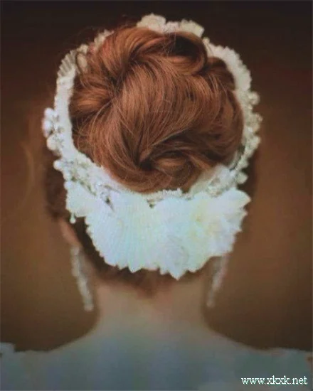 收藏!超美结婚盘发,以后叫化妆师这么弄