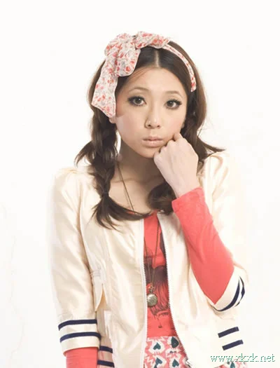 甜蜜感发饰 让秀发不寂寞