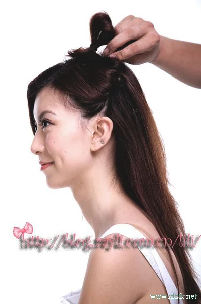 DIY清爽动人的夏日清爽盘发