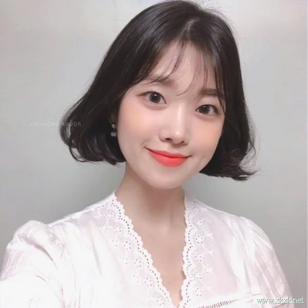灵动女生发型示范:韩国正流行的短发图集