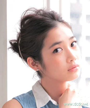 夏日百搭造型甜美扎发示范