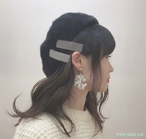 秋季女生帽子与发型搭配参考
