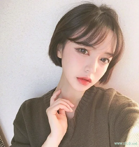 超有气质小姐姐的，演绎超美“及耳短发”