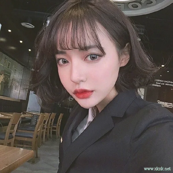 超有气质小姐姐的，演绎超美“及耳短发”