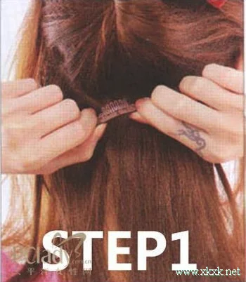 DIY运动感甜美发型 迷倒整个运动场