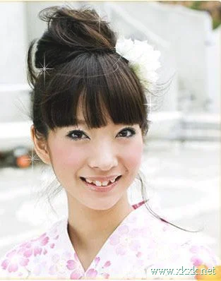 MM必学 轻松六步扎出日本丸子头