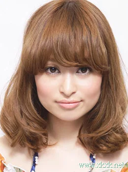 小巧精致 6款秋冬小脸发型