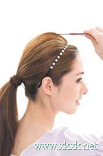 2款长直发变发技巧 秋季绝对用得着!