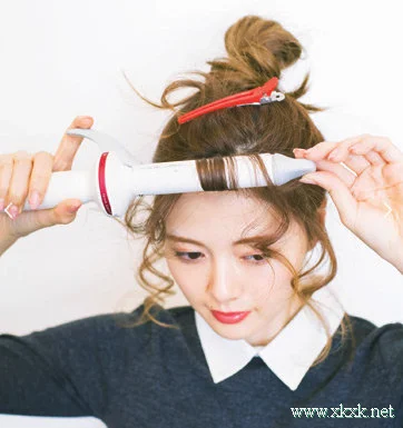 简单两步,浪漫宫廷风复古编发教程